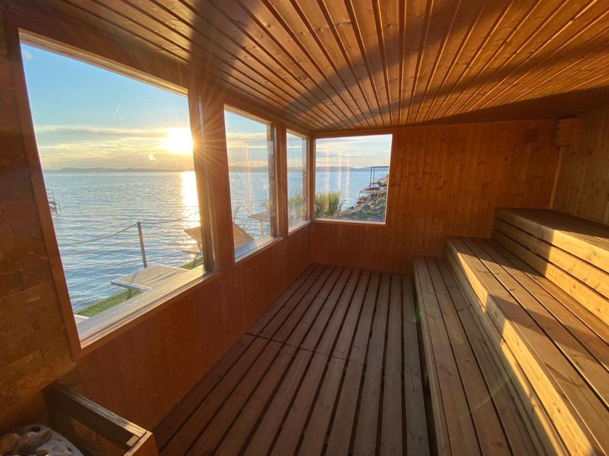Bl Lakeside Apartman Балатонлеле Екстериор снимка