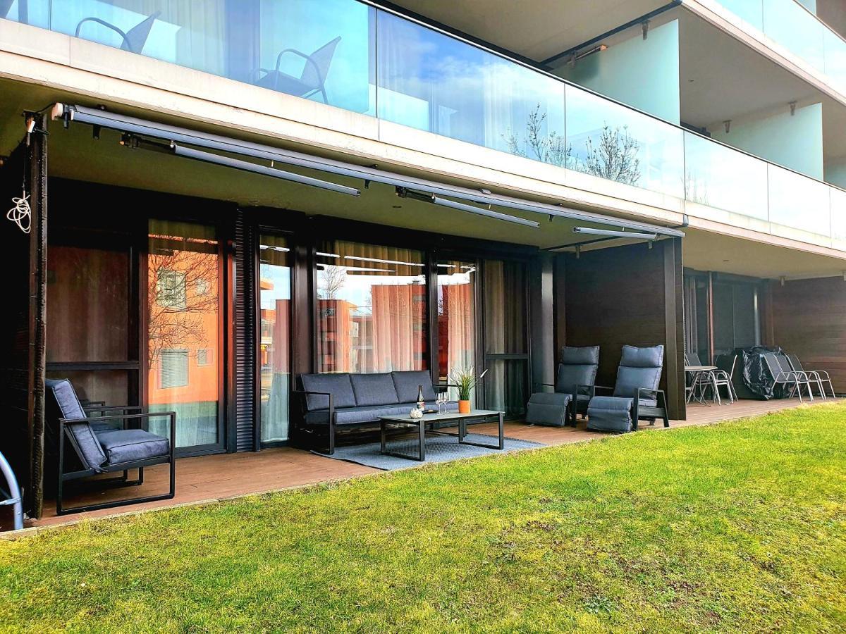 Bl Lakeside Apartman Балатонлеле Екстериор снимка