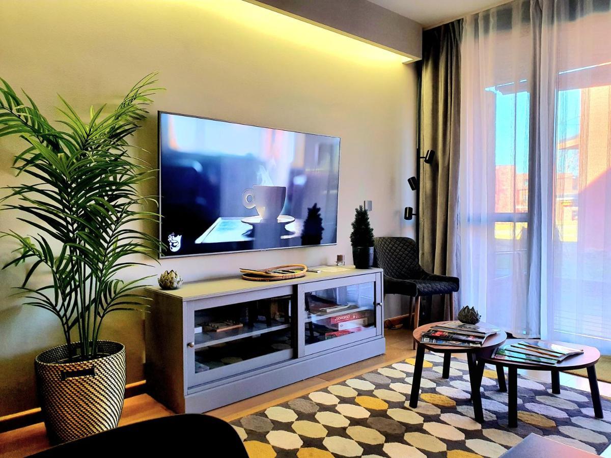 Bl Lakeside Apartman Балатонлеле Екстериор снимка
